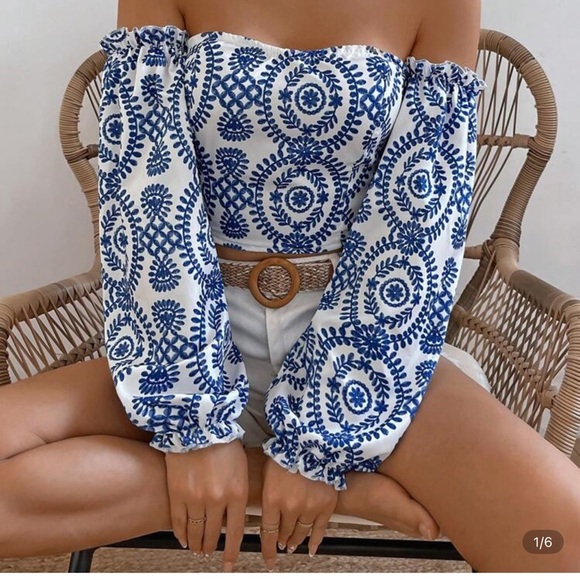 Top - Picture 2 of 2